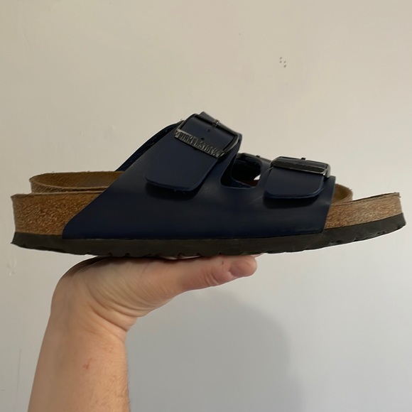 Birkenstock Shoes - Birkenstock Navy Arizona sandals size 39